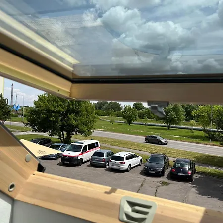 Nábrežná Apartman *