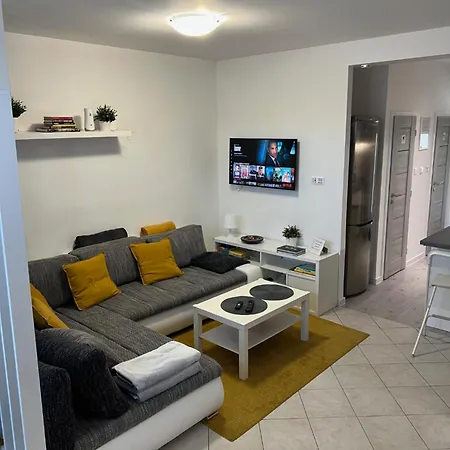 Apartman Nábrežná *
