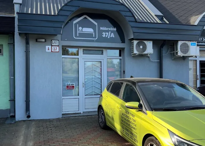 Nábrežná Apartman